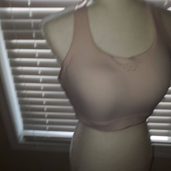 Athleta Phenomena Light Pink Sports Bra 38C - Picture 6 of 8